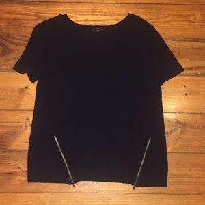 Express Sweater Top with double zippers